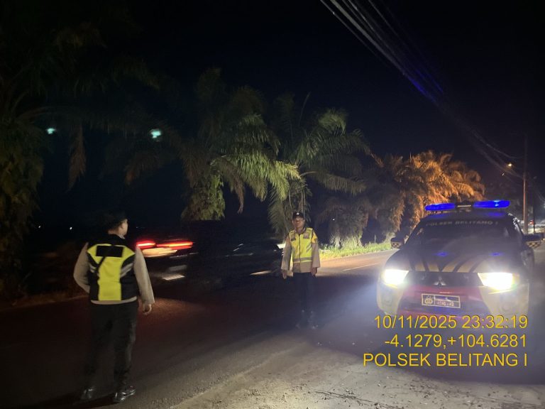 Patroli Gabungan Sasar Titik Rawan! Polisi Belitang Sisir Jalan Antisipasi Balap Liar dan Kejahatan 3C