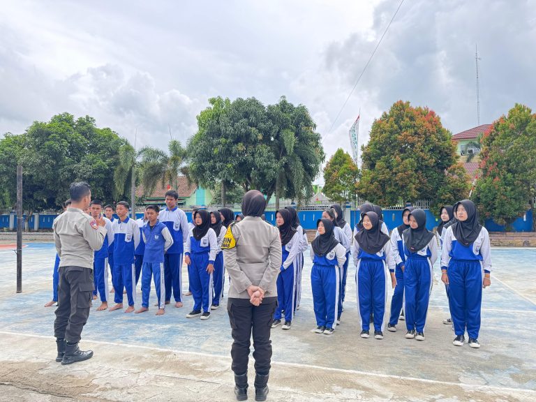 Aksi Preventif Polsek Belitang I: Pelajar SMA N 1 Diingatkan Bahaya Tawuran dan Balap Liar